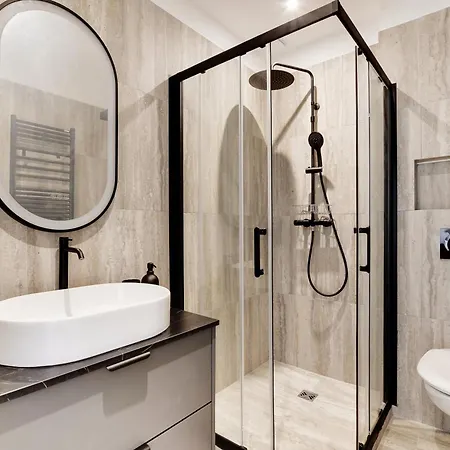 Pick A Flat's In Daumesnil - Avenue Du General Bizot Paris